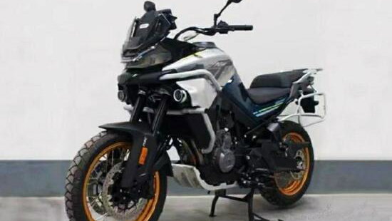 CFMoto 800MT